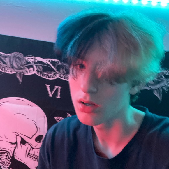 Meet your Posher, Austin - Picture 1 of 1